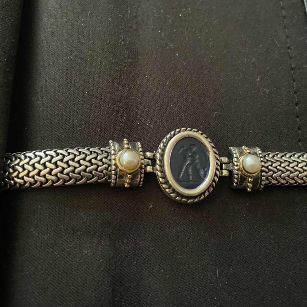Beautiful 18 K gold, sterling silver, and fresh water peals 20”  bracelet